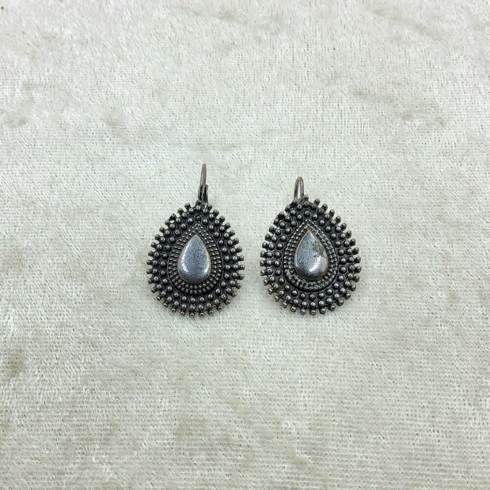 Vintage Pewter Teardrop Shaped Metal Beaded Lever Back Earrings - Picture 1 of 5
